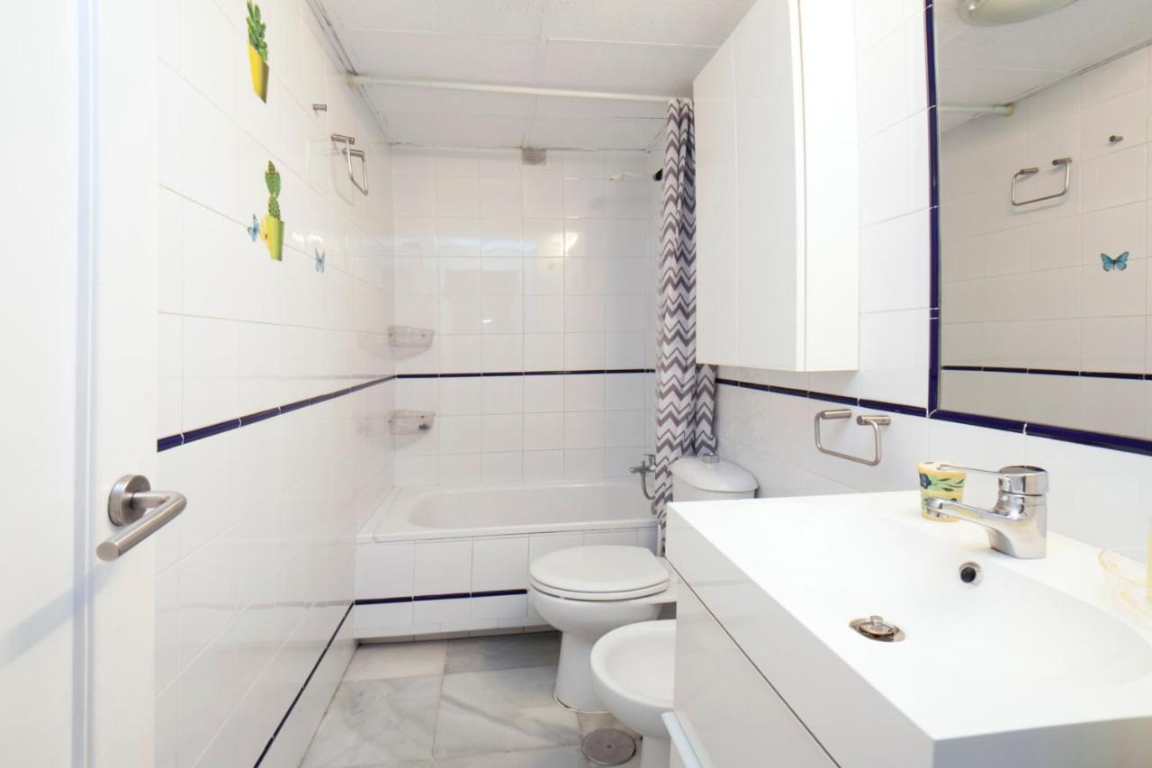 Alohamundi Almansa Apartment Seville Luaran gambar